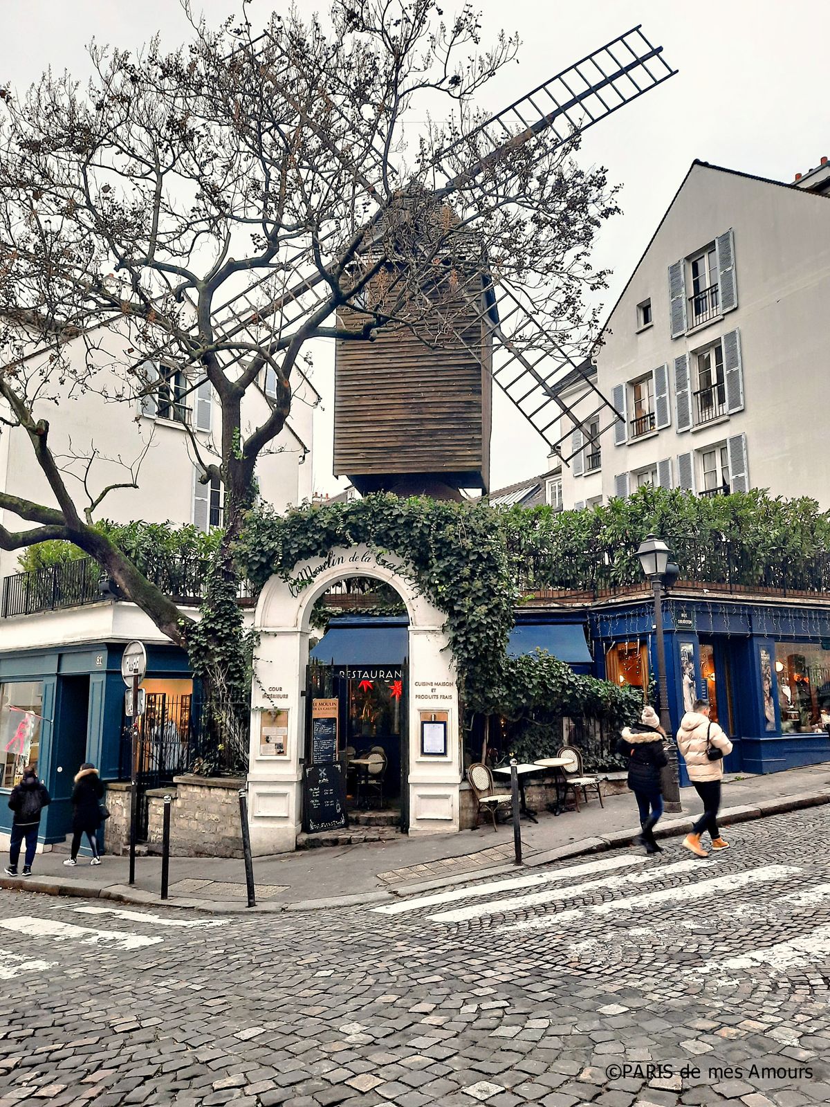 Le Moulin de la Galette : histoire et culture parisienne